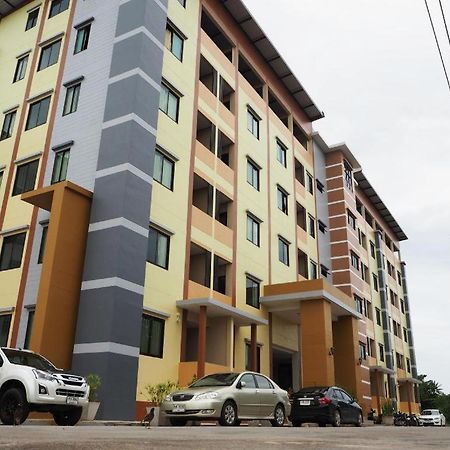 Regent Room Hotel Surat Thani Exterior photo