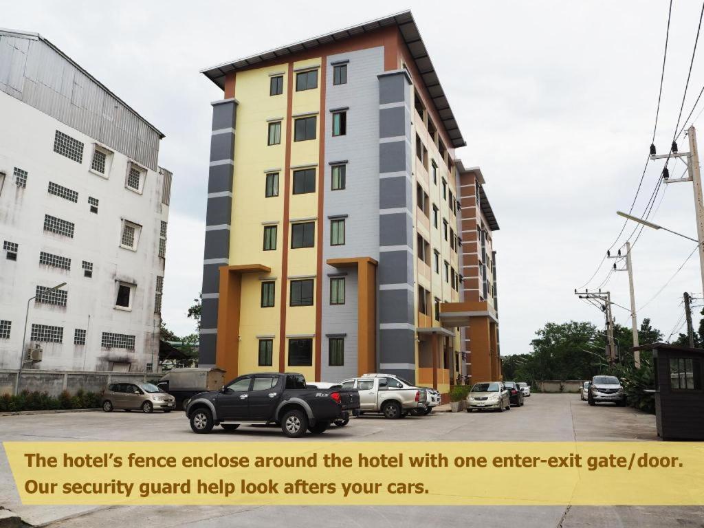 Regent Room Hotel Surat Thani Exterior photo