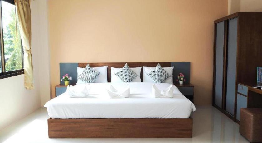 Regent Room Hotel Surat Thani Exterior photo